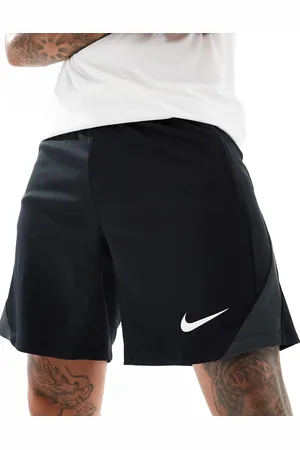 Nike Strike shorts in