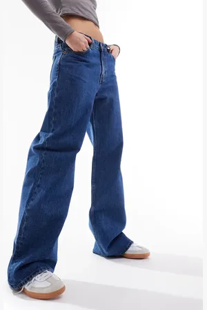 Monki Naoki low rise loose fit jeans in classic wash