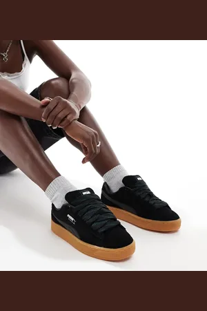 PUMA Suede XL trainers in with gum sole