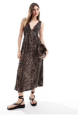 ASOS V neck with full hem midaxi dress in leopard print