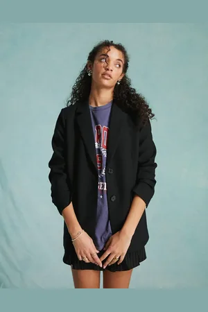 Miss Selfridge Oversized blazer in