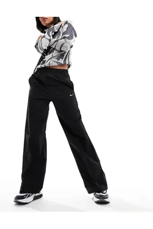 Nike Trend woven baggy parachute pants in