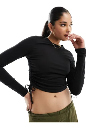 New Look Ruched side long sleeve top in