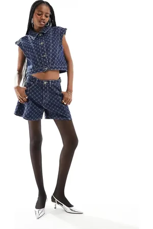 Amy Lynn Diamond pattern denim jort co-ord in dark wash