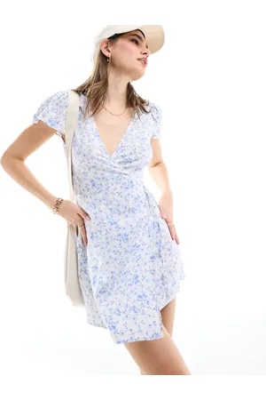 Miss Selfridge Wrap mini tea dress in blue floral print