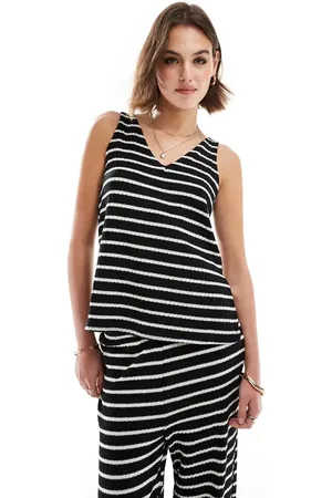 New Look Stripe rib v-neck co ord in