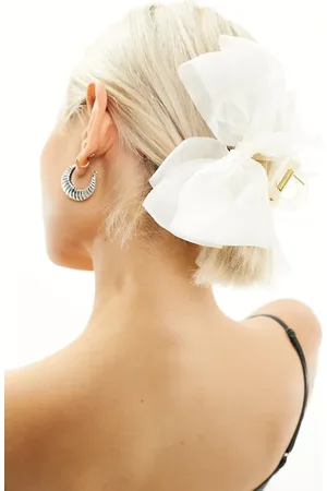 True Decadence Chiffon hair bow bobble in cream