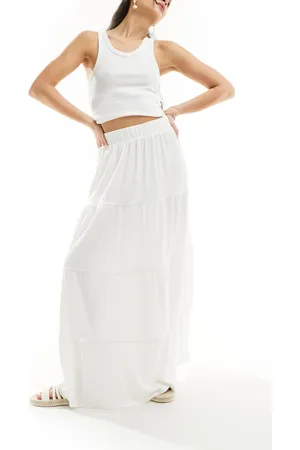 In The Style Textured tiered elasticated waist maxi skirt in cream