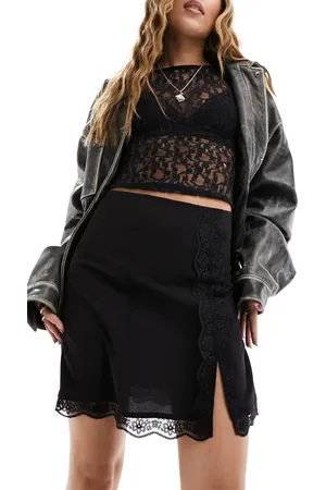 Monki Lace trim mini skirt with thigh split in