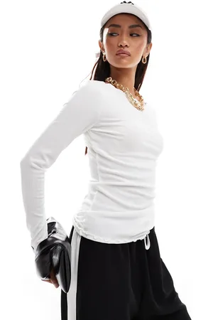 VILA Long sleeve lettuce edge top in snow
