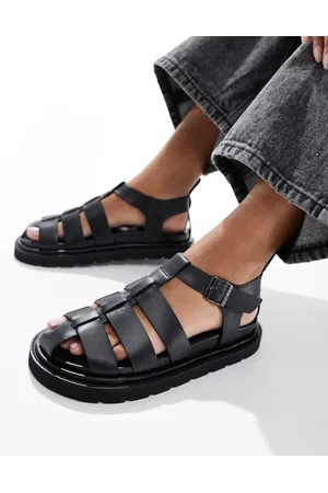 WALK LONDON Budapest Fisherman Sandal in