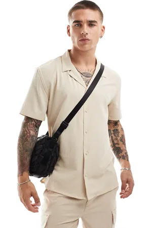 New Look Short sleeved soft seersucker shirt in stone