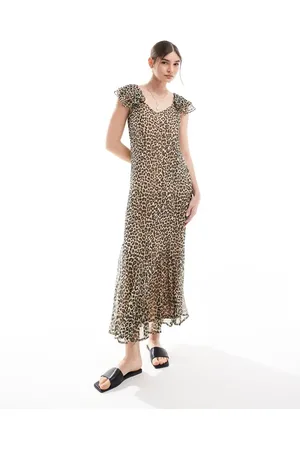 VERO MODA Frill sleeve maxi dress in leopard print