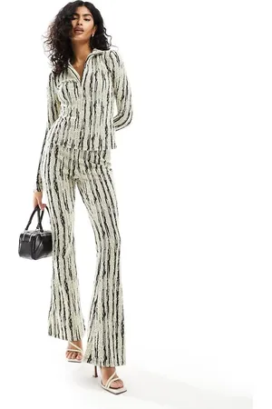 VERO MODA Textured zip front top co-ord in monochrome