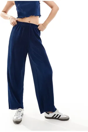 ONLY Straight leg plisse trouser co-ord in