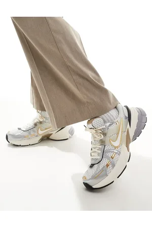 Nike V2K trainers in silver
