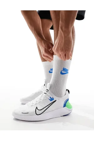 Nike Free Run Flyknit trainers in