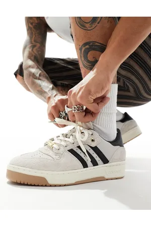 adidas 100 Thieves Rivalry Nadeshot trainers in