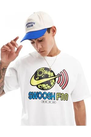 Nike Unisex Swoosh FM graphic t-shirt in