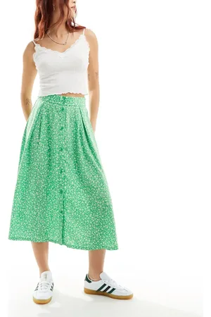 Monki Button through midi skirt in meadow floral