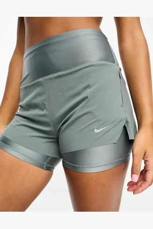 Nike Dri-Fit 3 inch 2 in 1 short in smoke