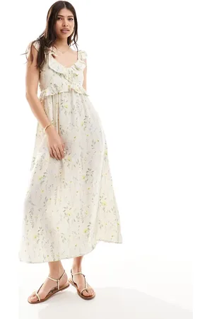 VERO MODA Frill maxi dress with v neckline in delicate floral