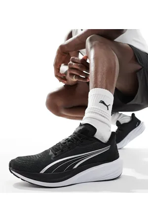 PUMA Darter Pro trainers in