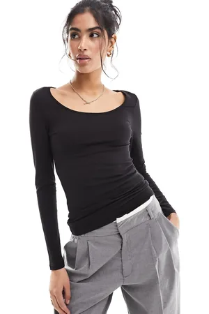 VERO MODA Soft scoop neck long sleeve top in