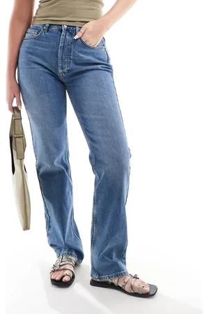 Topshop Hourglass Ember low rise wide leg jeans in mid