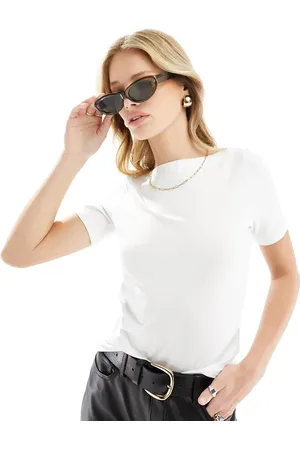 VERO MODA Boat neck fitted t-shirt in