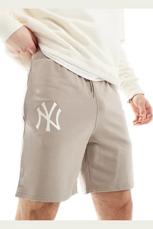 New Era NY logo shorts in stone
