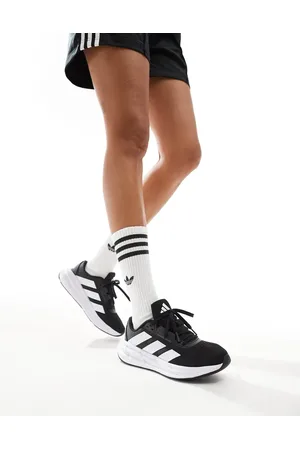 adidas Adidas Running Questar 3 trainers in