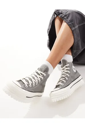 Converse Chuck 70 Trek Hi trainers in