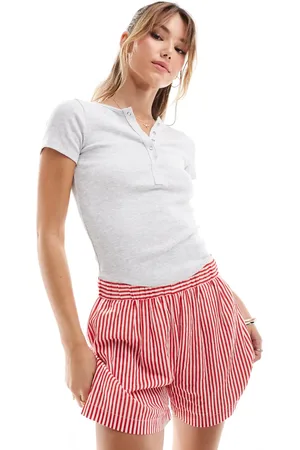 Miss Selfridge Short sleeve rib popper tee in marl