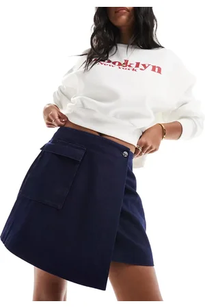 Whistles Mini skirt with side pocket in