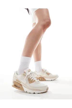 Nike Air Max 90 trainers NN in beige