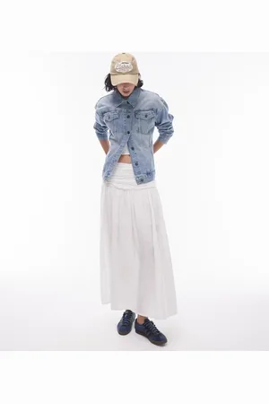 Topshop Denim contoured trucker jacket in bleach