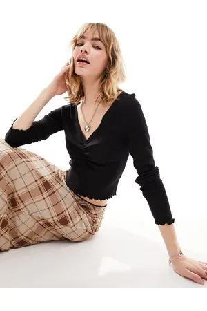 Monki Lettuce edge long sleeve top in