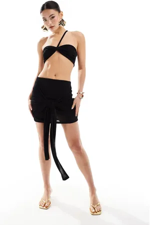 Missyempire Exclusive knot detail mini skirt co-ord in
