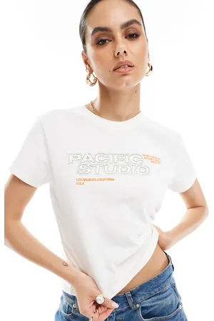 Pull&Bear Tonal graphic tee in off