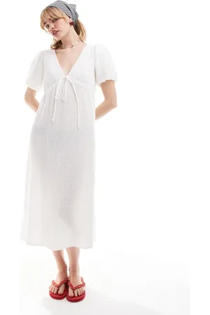 Glamorous Textured v-neck midi dress in
