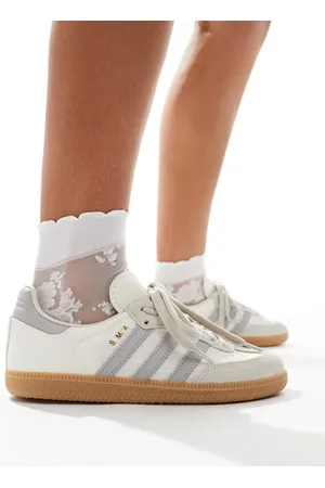 adidas Samba OG trainers in off and grey