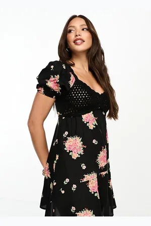 ASOS ASOS DESIGN Tall crochet bardot mini dress in dark floral print