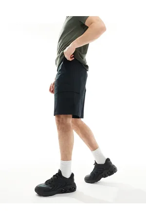 Nike Club woven cargo shorts in