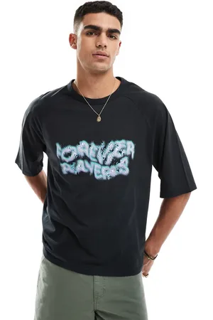 Pull&Bear Boxy fit front graphic t-shirt in