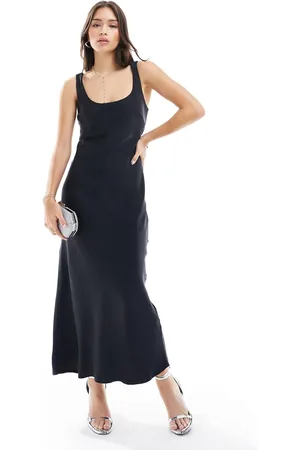 New Look Scoop neck maxi satin dress in