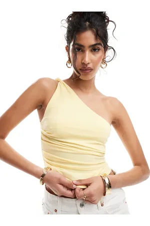 Pull&Bear Asymmetric hem one shoulder top in soft