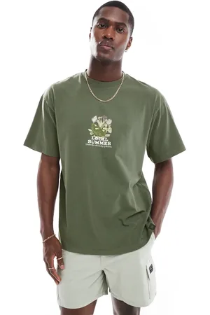 Pull&Bear Chest graphic t-shirt in khaki