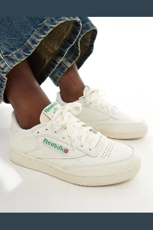 Reebok Club C 85 vintage trainers in off