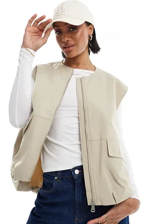ASOS ASOS DESIGN Tall sleeveless collarless utility gilet in stone